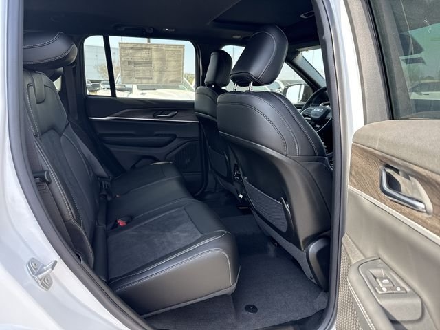 New 2026 White Jeep Altitude image 16