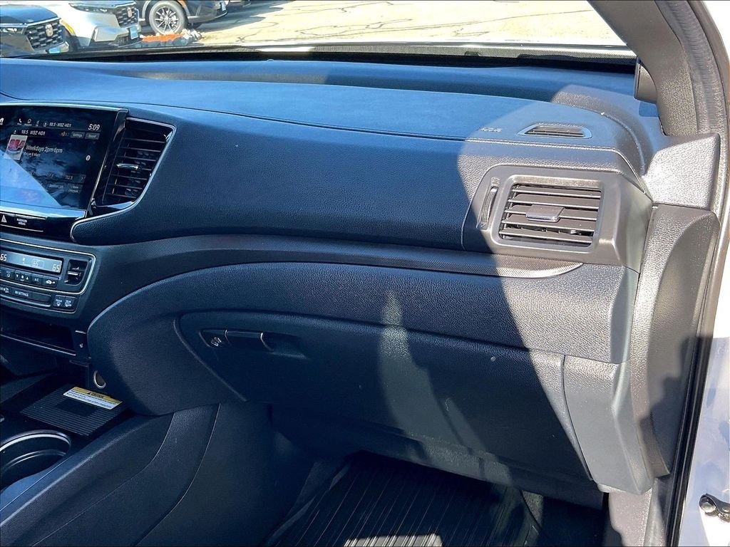 Used 2023 White Honda TrailSport image 13