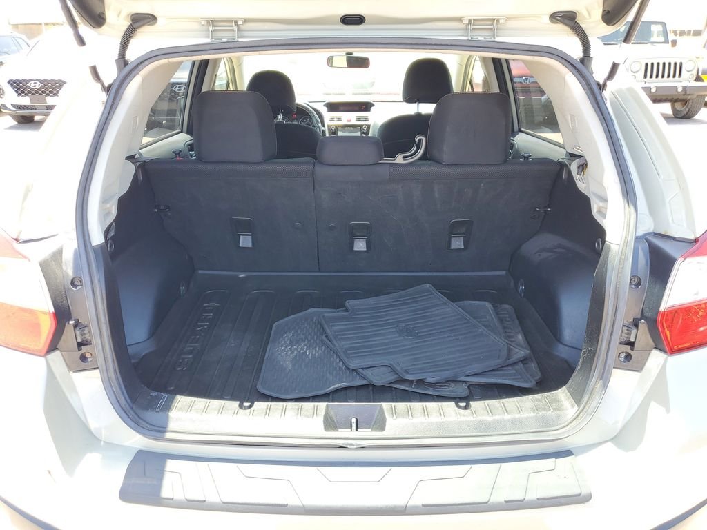 Used 2016 Khaki Subaru 2.0i Premium image 6