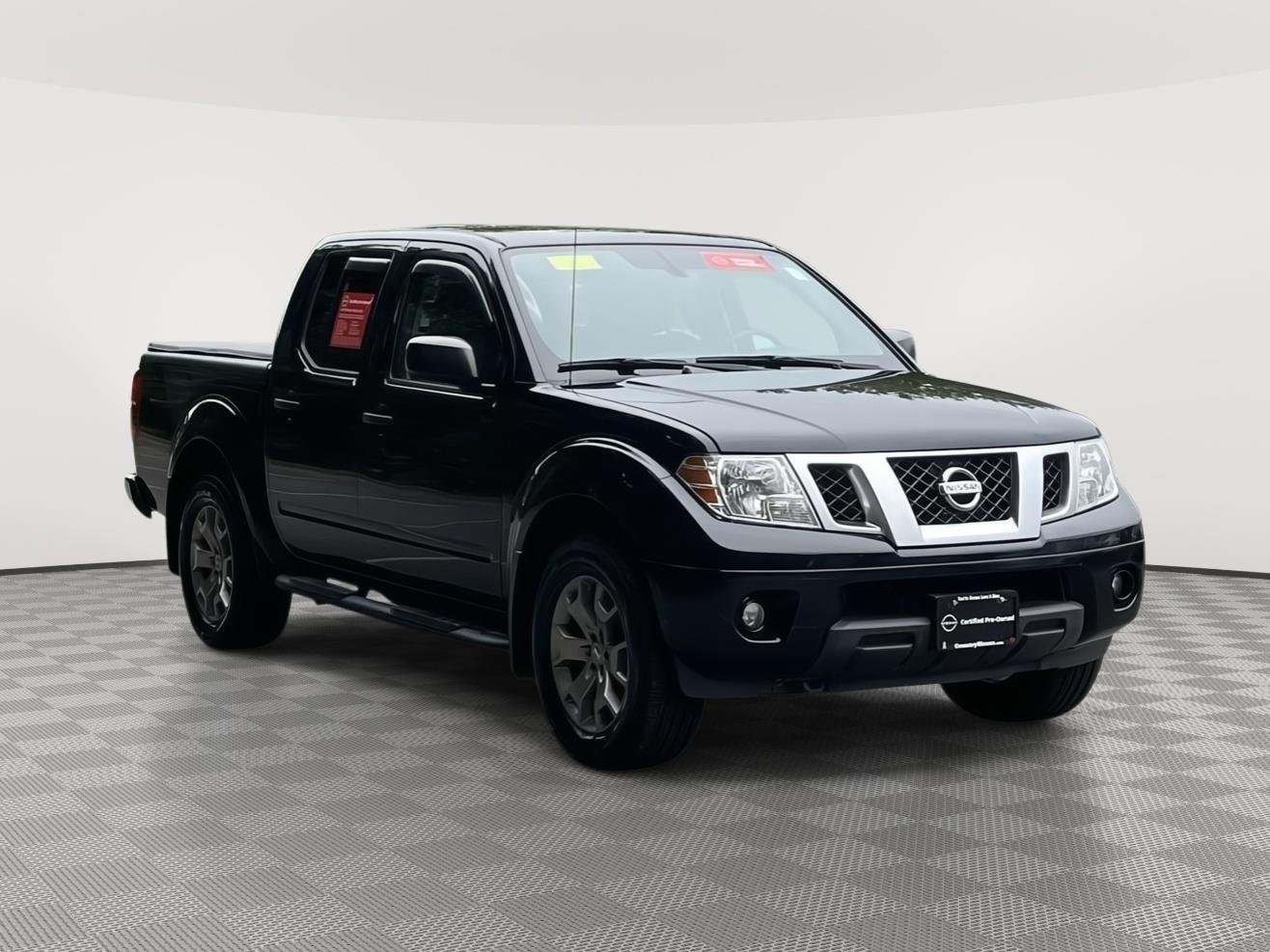 Used 2020 Magnetic Black Pearl Nissan SV image 3