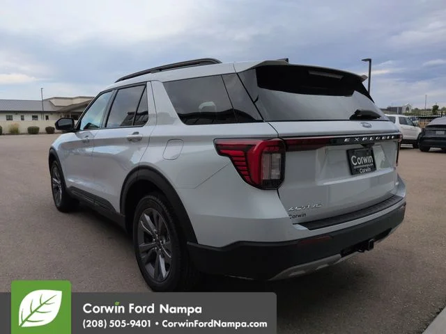 New 2026 Space White Metallic Ford Active image 5