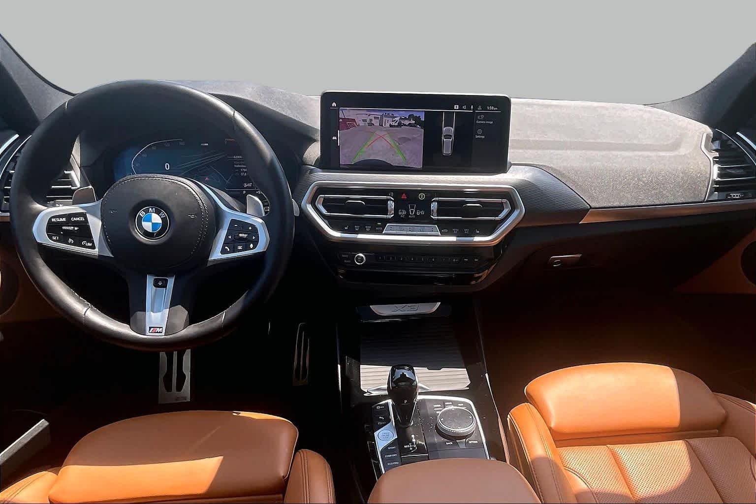 Used 2022 Black Sapphire Metallic BMW xDrive30i image 15