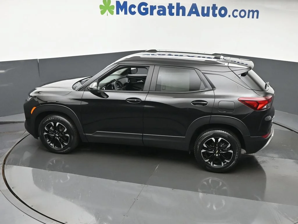 Used 2023 Black Chevrolet LT image 24
