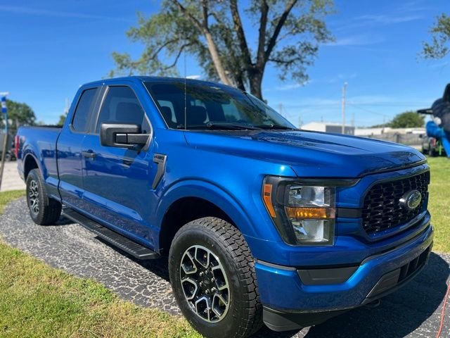 Used 2023 Blue Ford XL image 2