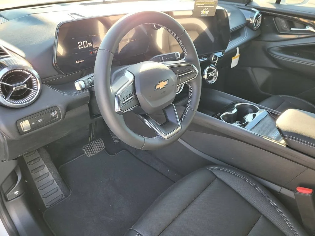 2026 Chevrolet Blazer EV LT - Photo 11