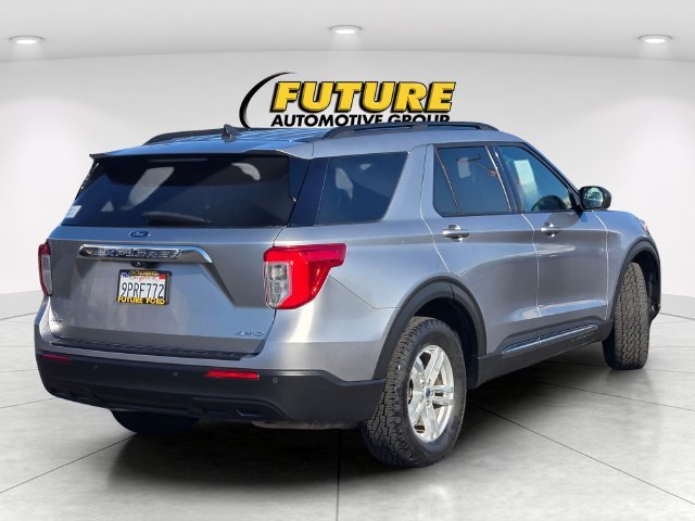 Used 2022 Silver Ford XLT image 4