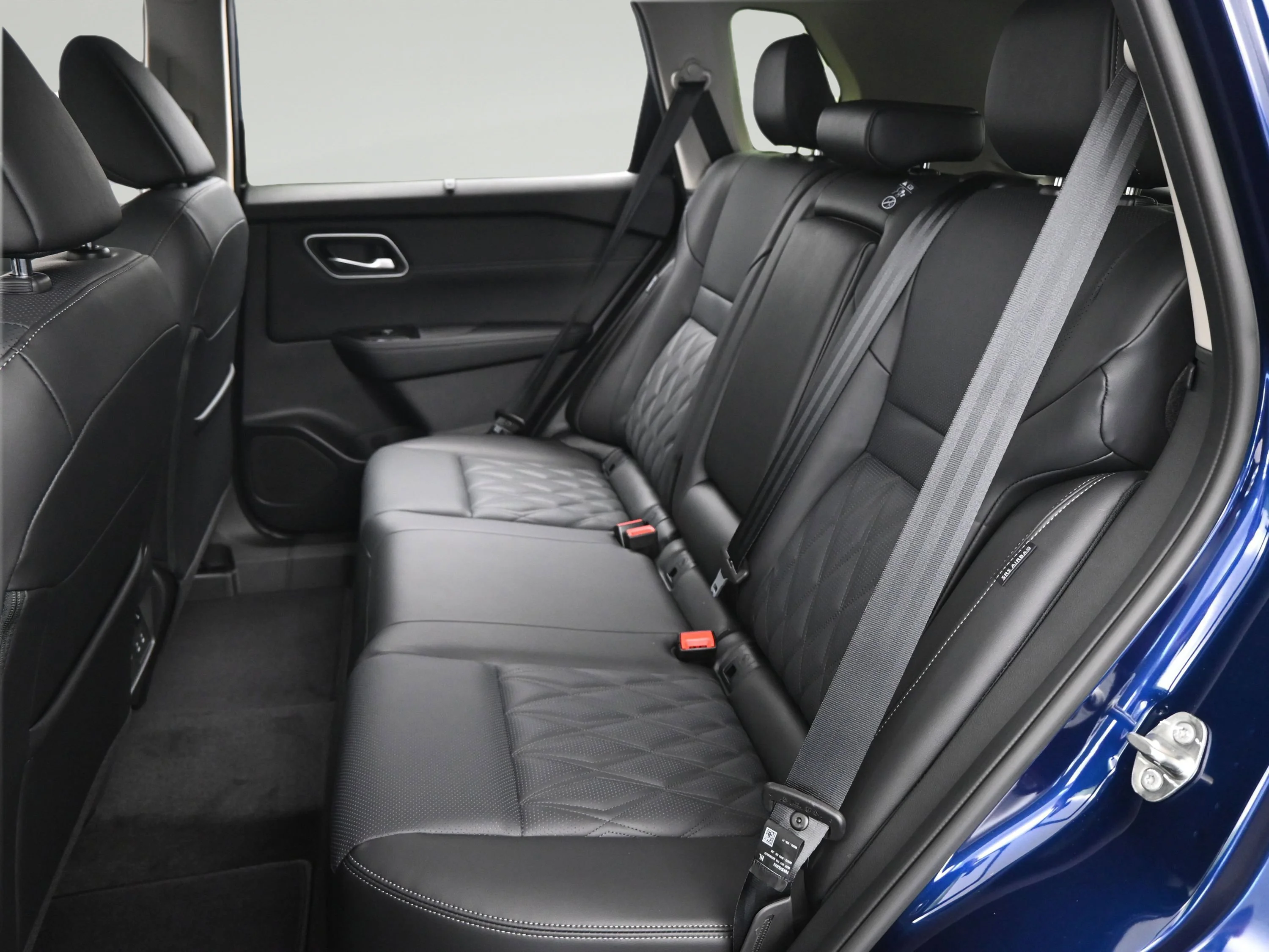 New 2026 Deep Ocean Blue Pearl Nissan Platinum image 11
