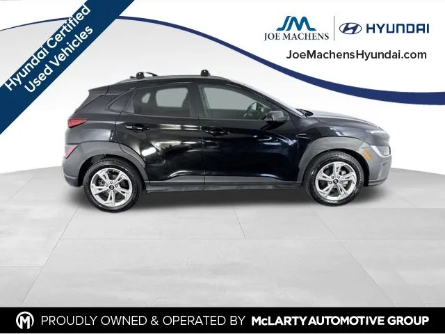 Used 2022 Black Hyundai SEL image 5