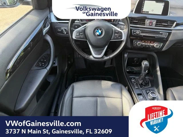 Used 2019 Black Sapphire Metallic BMW sDrive28i image 15
