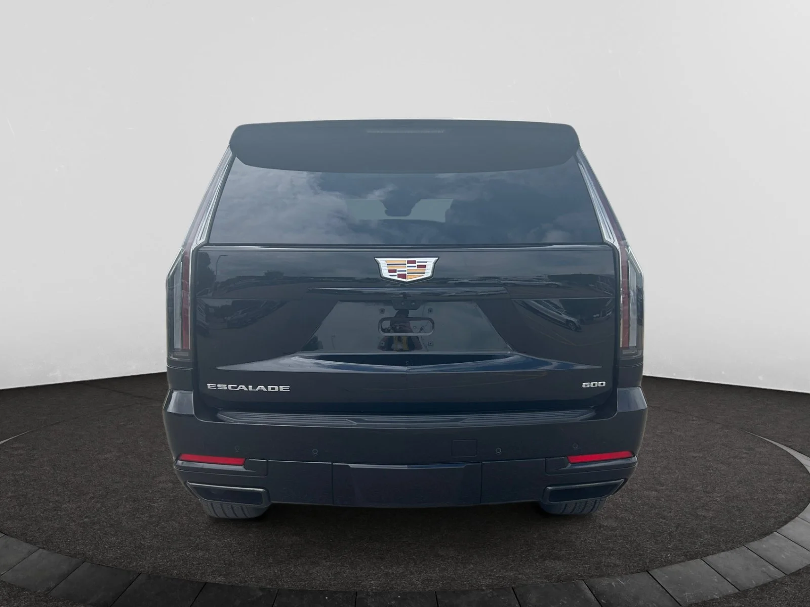 Certified Used 2025 Black Raven Cadillac 4WD Sport Platinum Leather Sunroof Navigation 6.2L image 4
