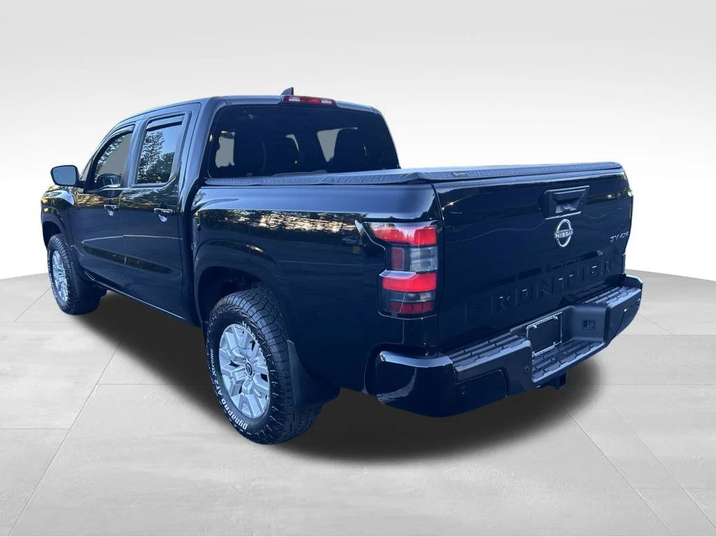 Used 2023 Black Nissan SV image 3
