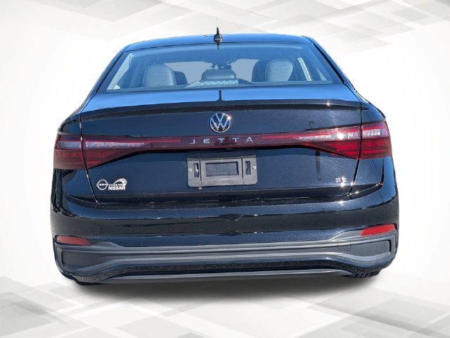 Used 2025 Black Volkswagen 1.5T SE image 5