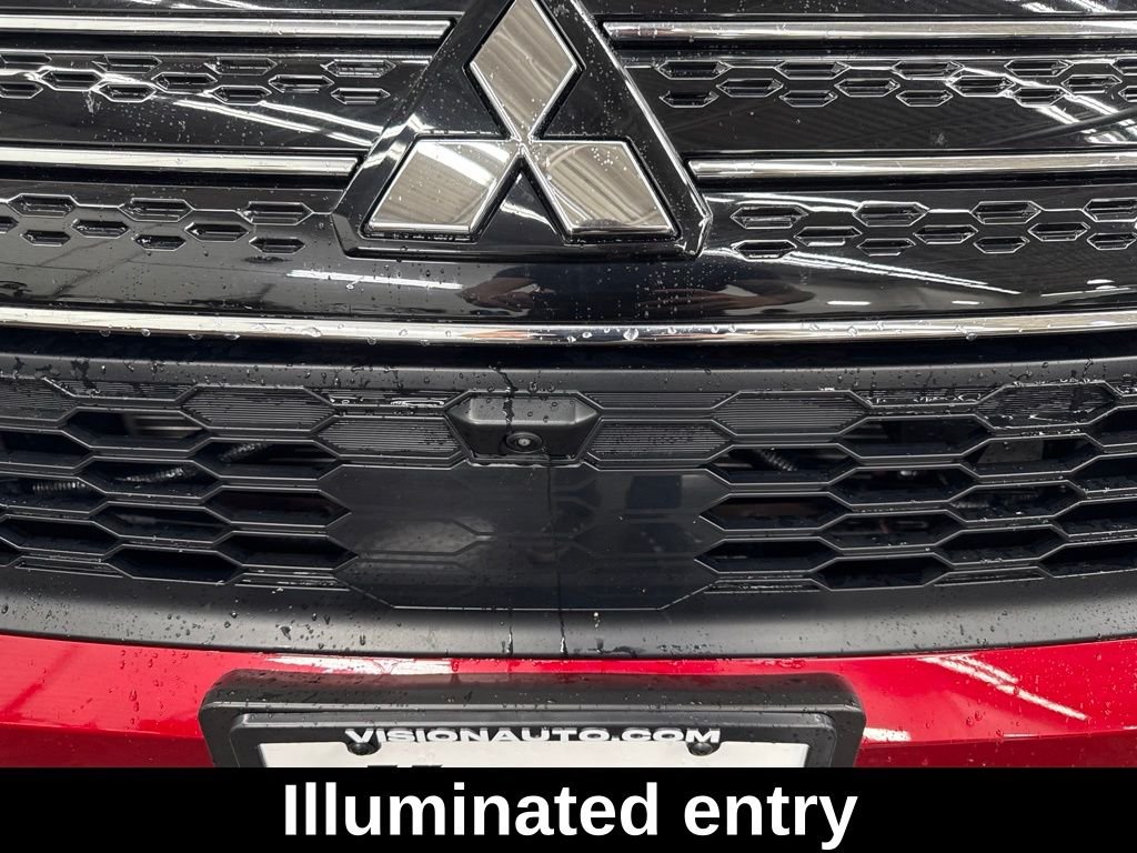 Used 2024 Red Mitsubishi SE image 13
