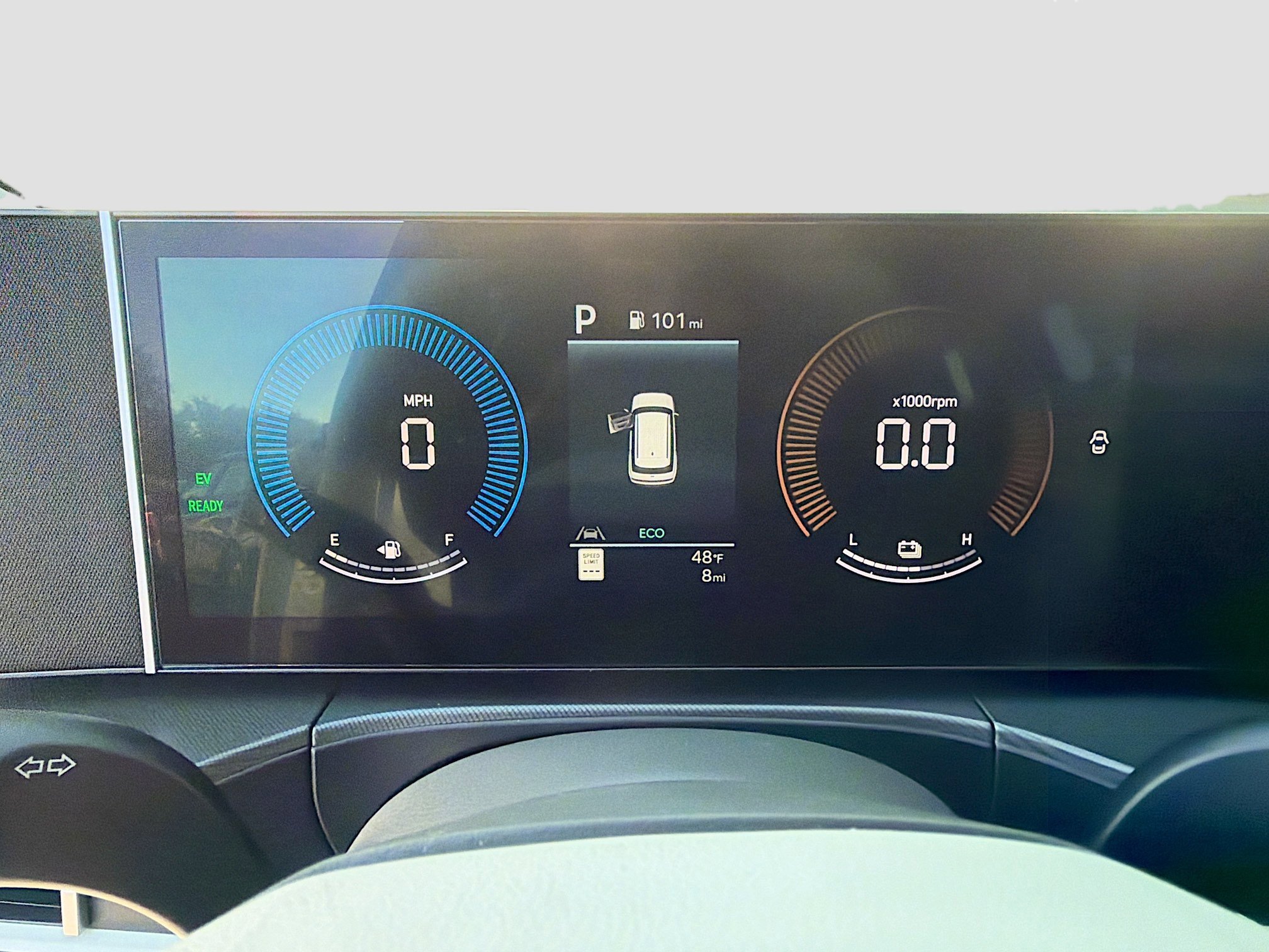 New 2026 Hampton Gray Hyundai SE image 72