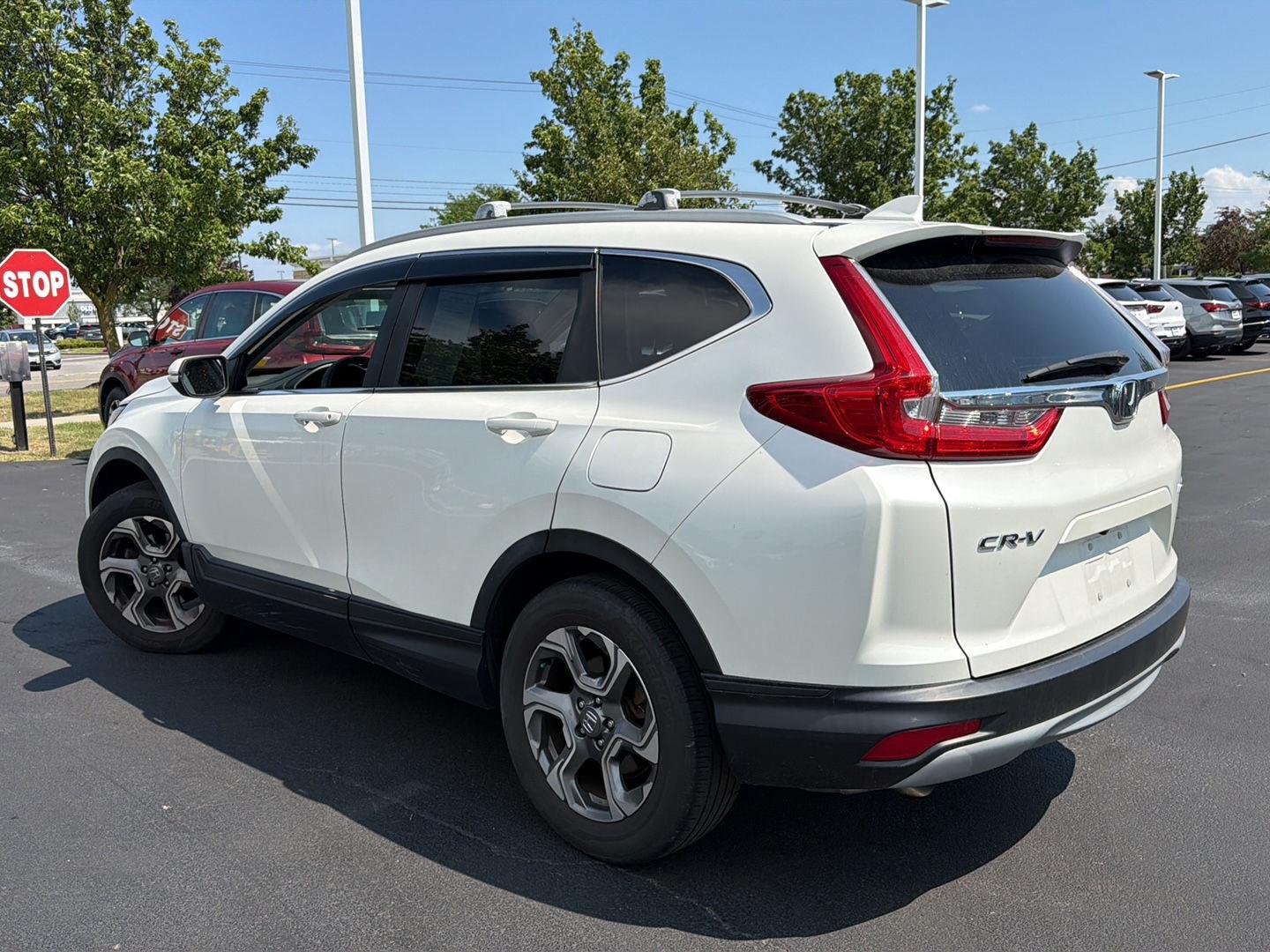 Used 2018 White Diamond Pearl Honda EX image 4