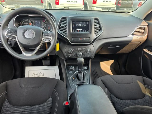 Used 2021 Blue Jeep Latitude image 13