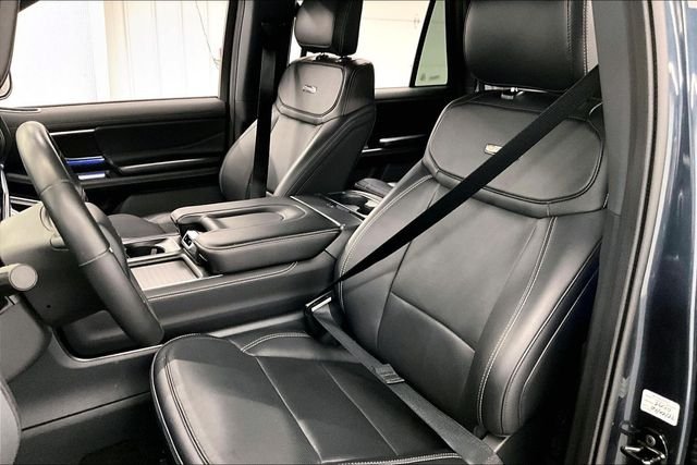 2025 Ford Expedition Platinum - Photo 24