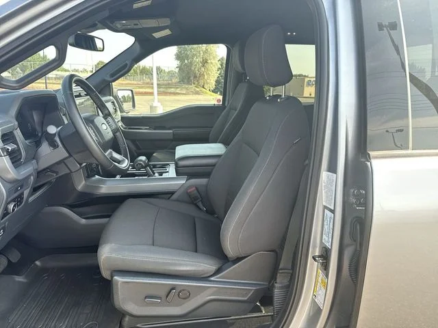 Used 2024 White Ford XLT image 11
