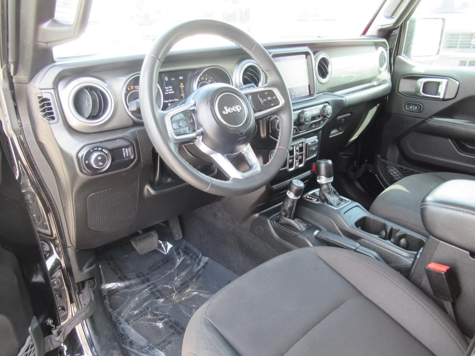2023 Jeep Gladiator Overland - Photo 16