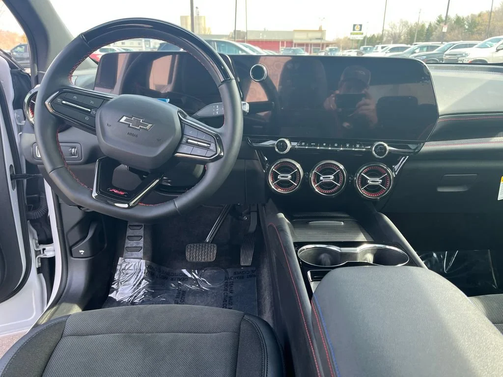 2025 Chevrolet Blazer EV RS - Photo 13