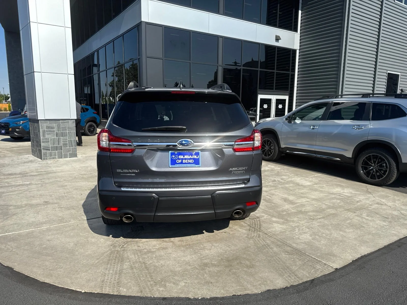 Used 2020 Gray Metallic Subaru Touring image 4