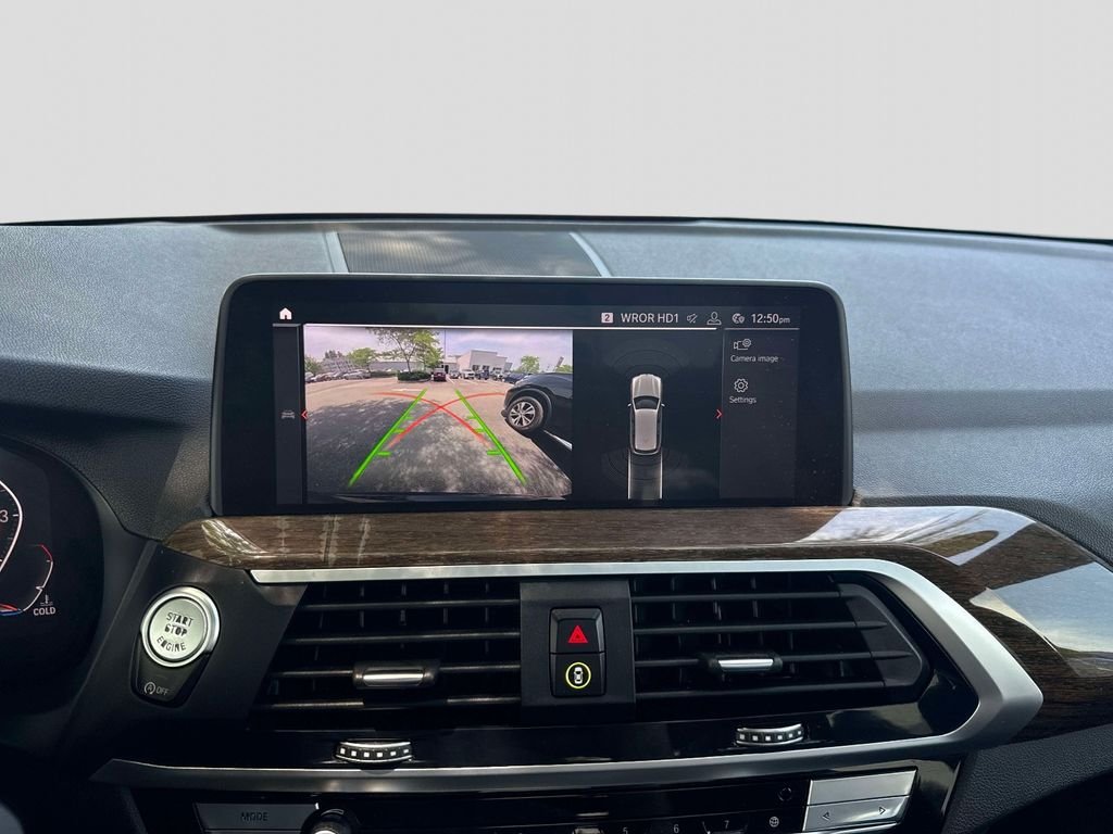 Used 2020 Black BMW xDrive30i image 25