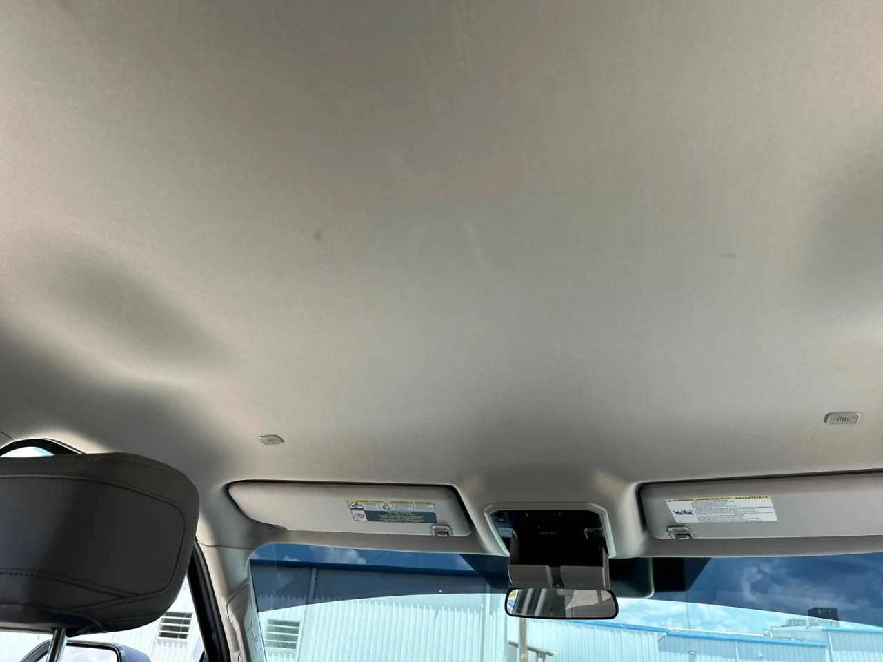 Used 2023 White Toyota SR5 image 22