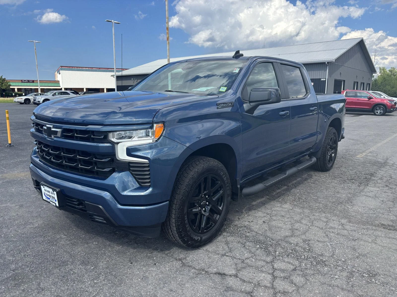 Used 2024 Lakeshore Blue Metallic Chevrolet RST image 3