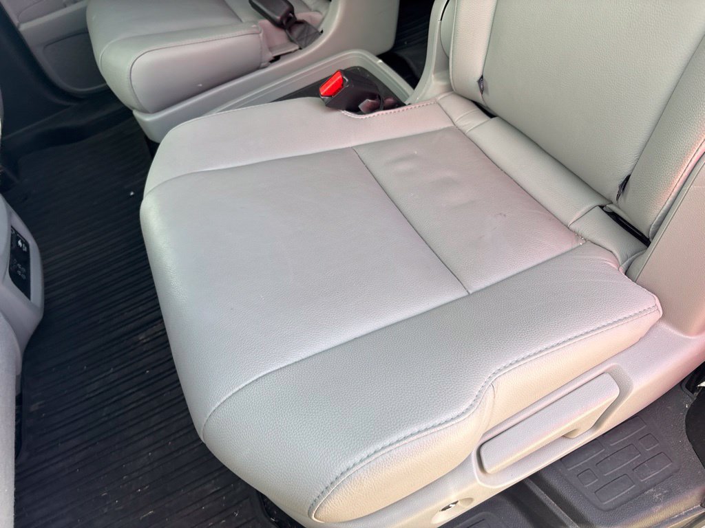 Used 2022 Silver Honda Touring 7 Passenger image 45