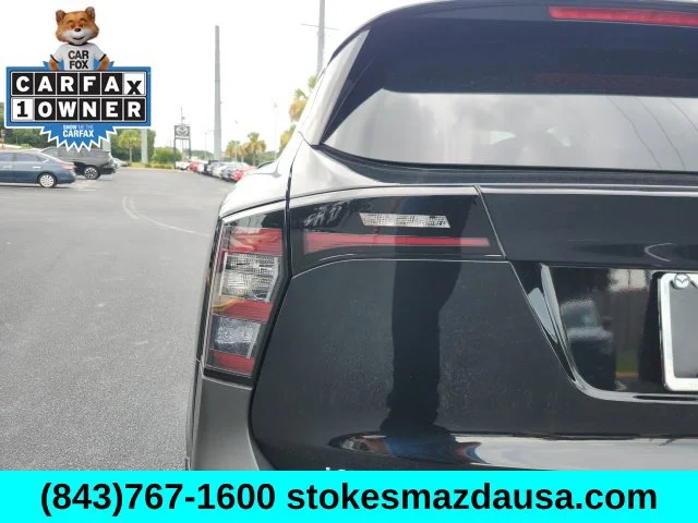Used 2025 Black Nissan SR image 31