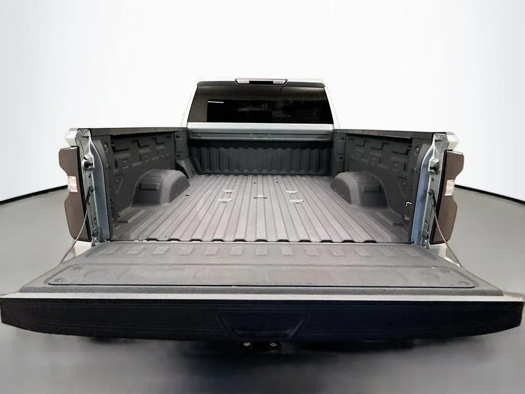 Used 2025 Sterling Gray Metallic Chevrolet Custom image 26