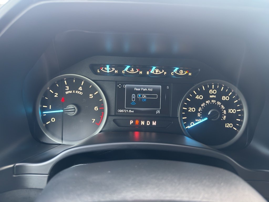 Used 2019 Oxford White Ford XLT image 27