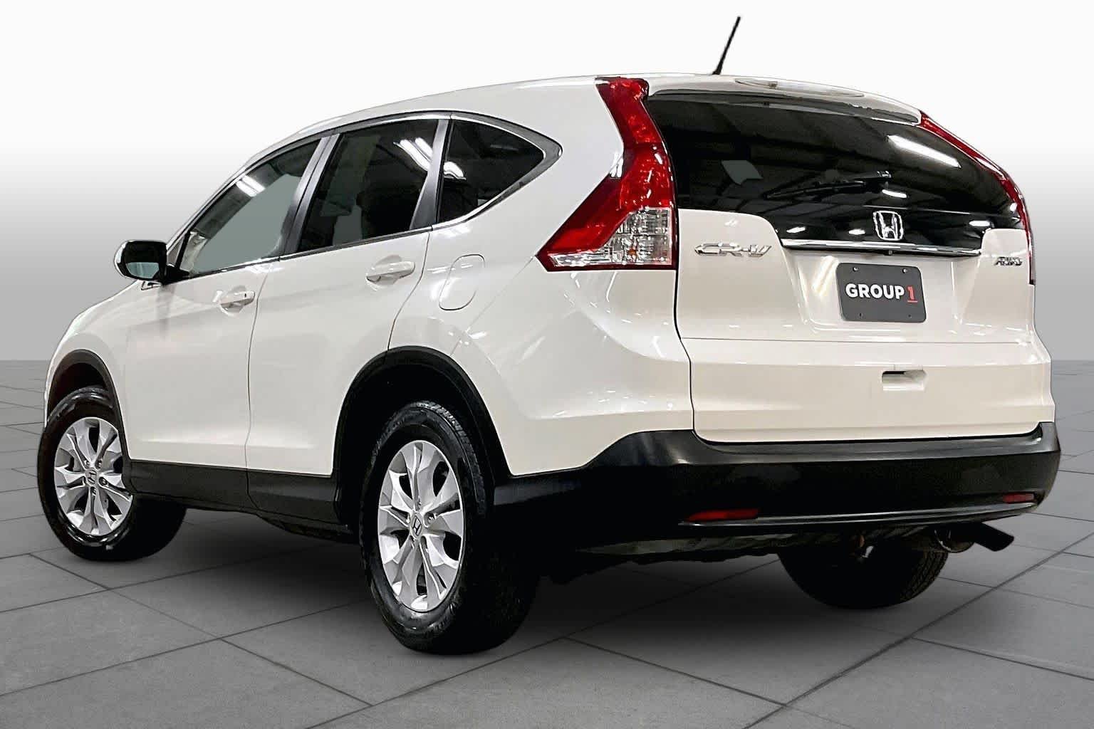 Used 2014 White Diamond Pearl Honda EX image 12