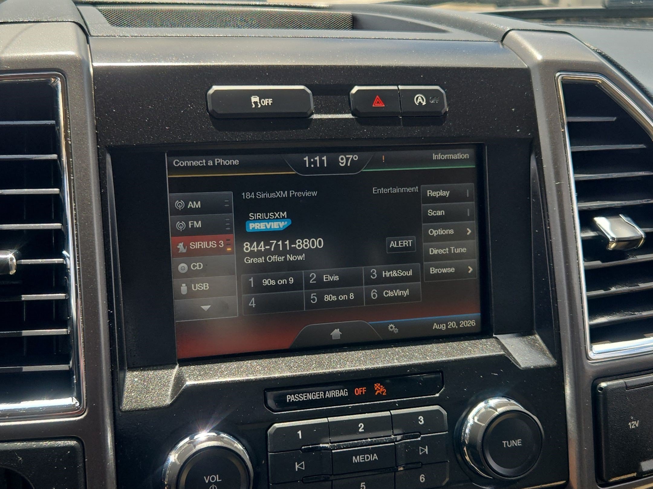 Used 2015 Blue Jeans Metallic Ford XLT image 19