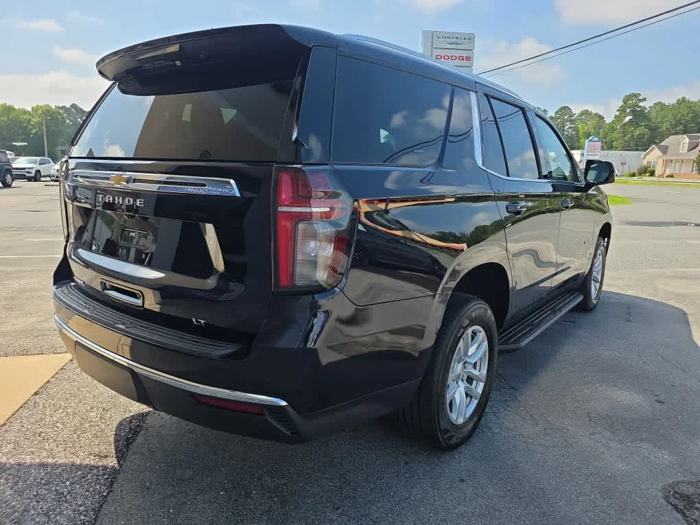Used 2022 Midnight Blue Metallic Chevrolet LT image 18