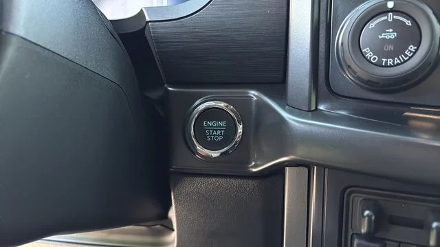 Used 2025 White Ford Tremor image 29