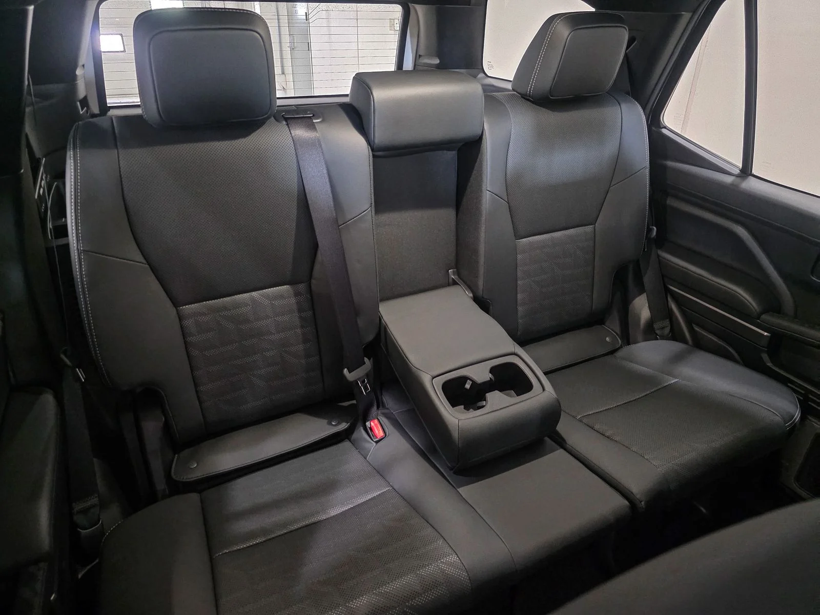 2026 Toyota 4Runner TRD Off-Road - Photo 23