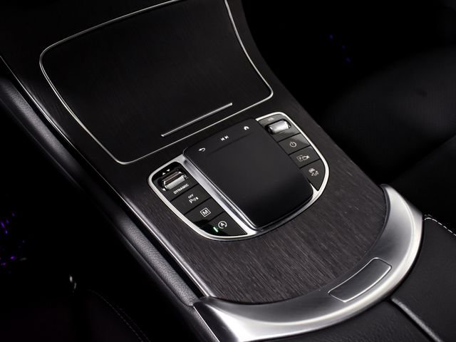 Certified Used 2022  Mercedes-Benz GLC 300 image 27