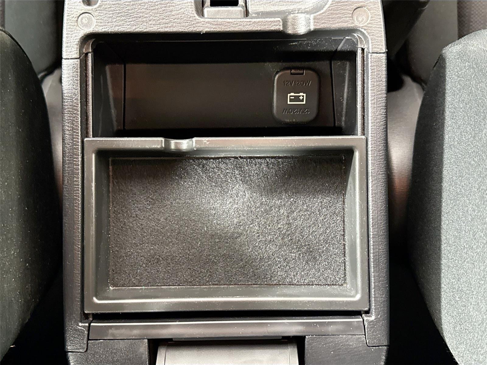 Used 2015 Meteor Gray Mica Mazda i Sport image 30