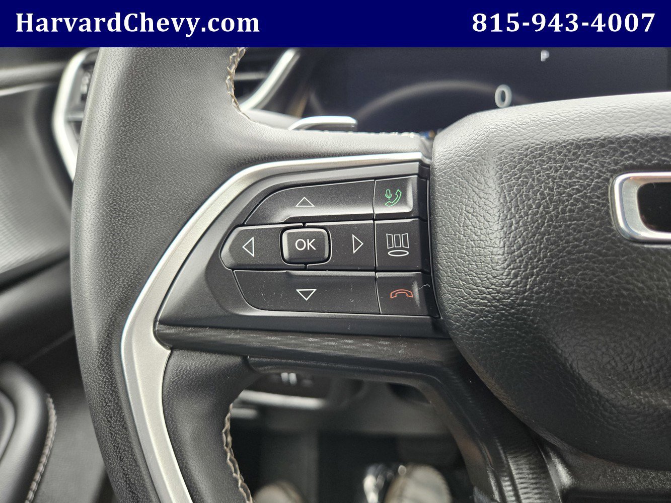 Used 2023 Black Jeep Altitude 4x4 image 18