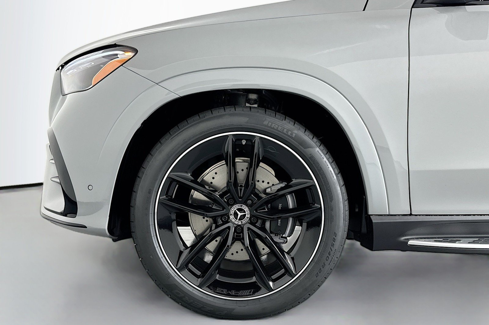 2026 Mercedes-Benz GLE GLE580 - Photo 9