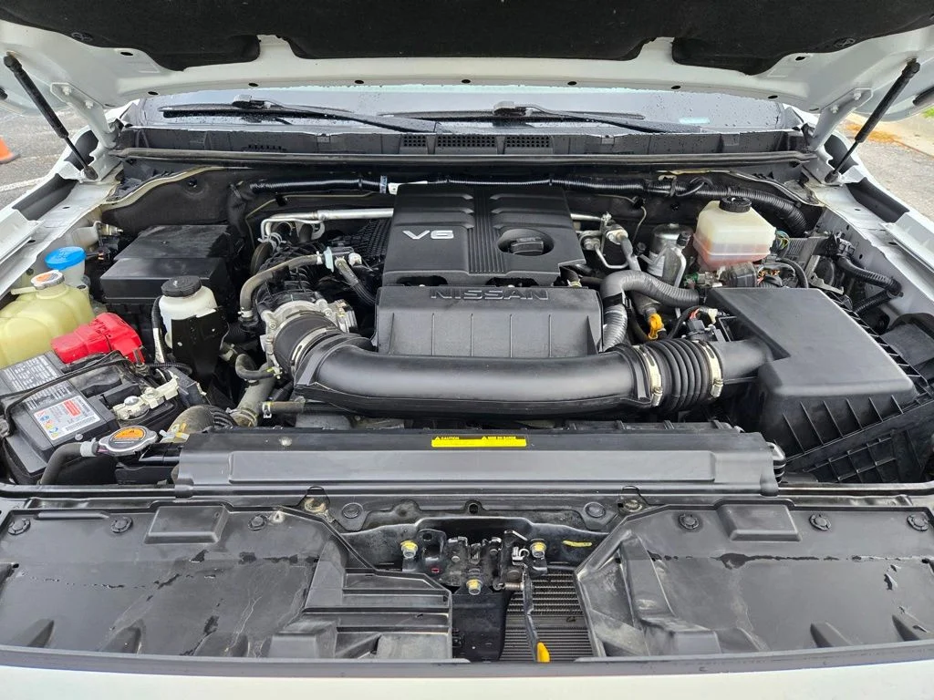 Used 2023 White Nissan SV image 28