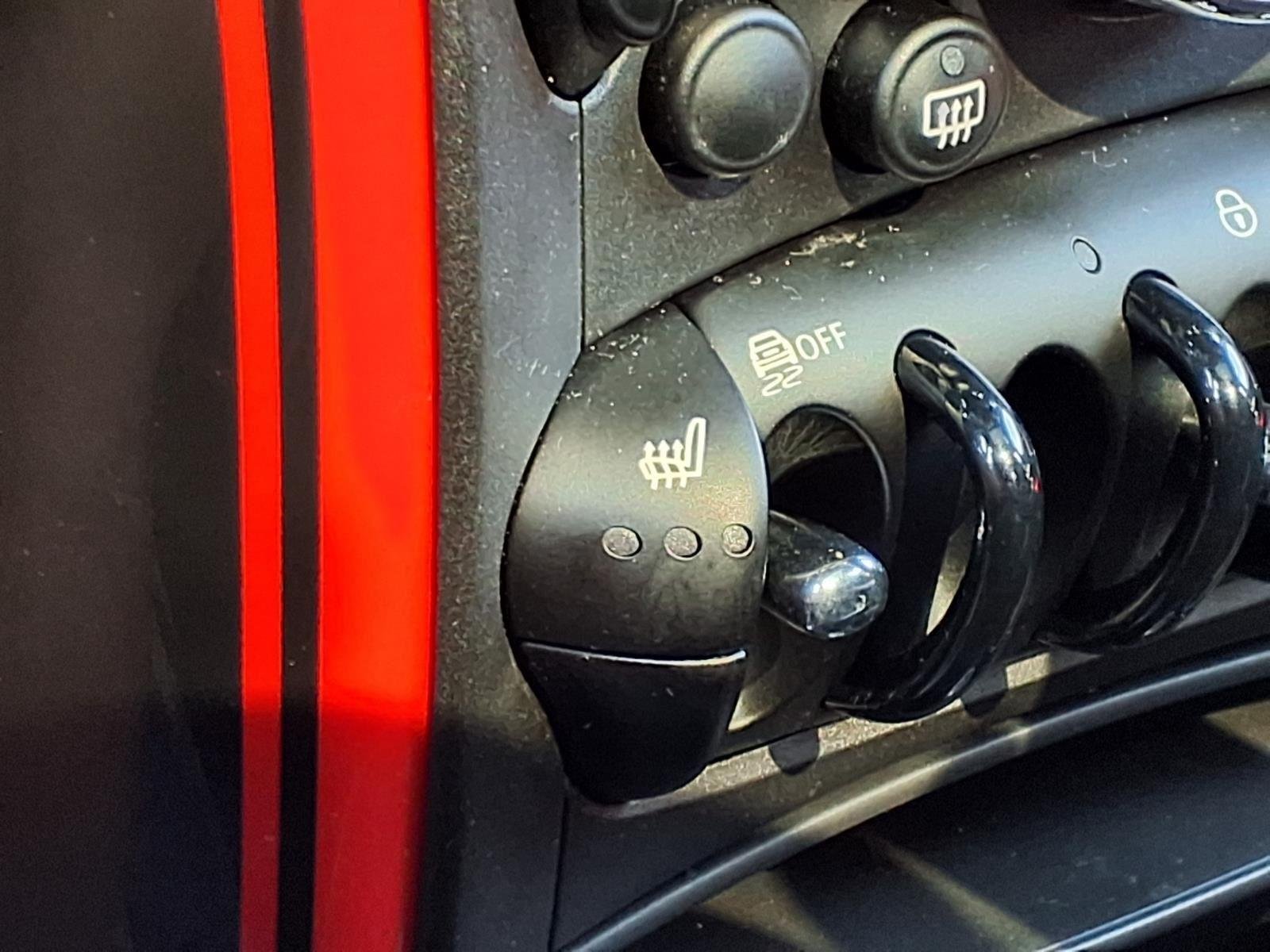 Used 2015 Absolute Black Metallic MINI John Cooper Works image 5