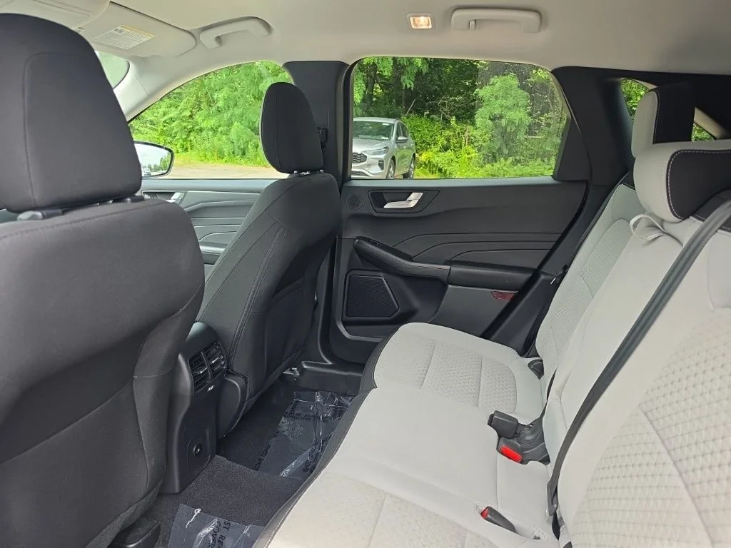 Used 2023 Blue Ford Active image 11