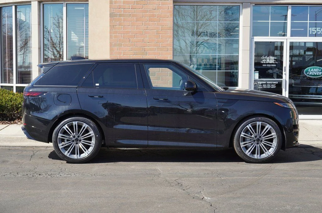 Certified Used 2026 Black Land Rover Dynamic SE image 8