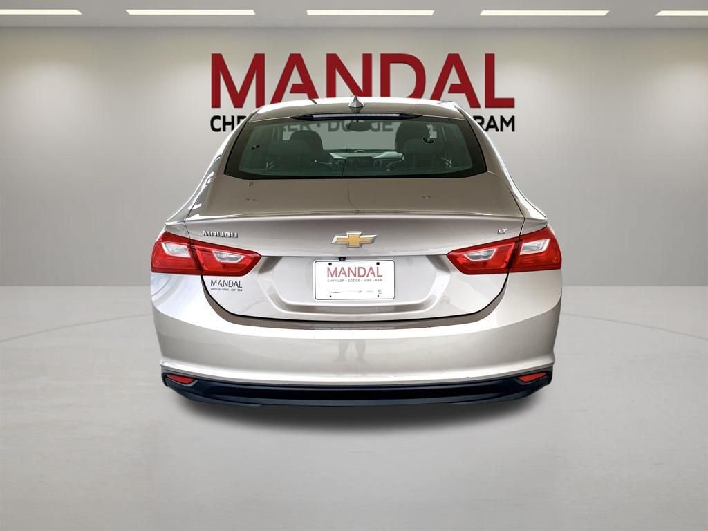 Used 2023 Gray Chevrolet LT image 7