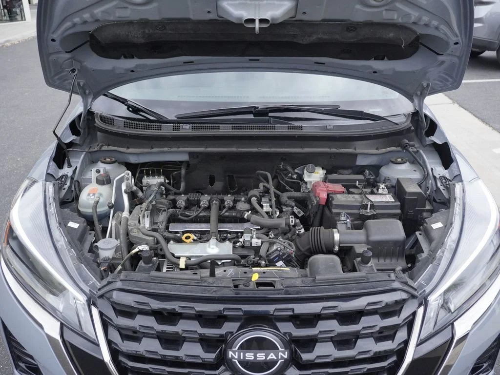 Used 2023 Gray Nissan SR image 28
