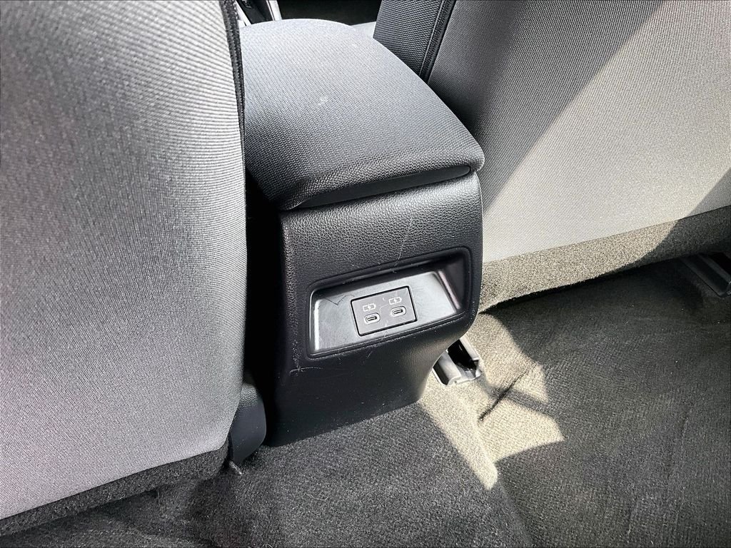 Used 2025 White Toyota LE image 28