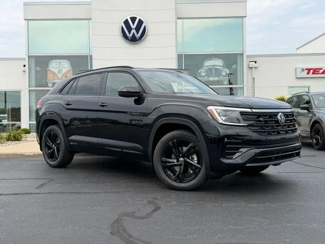 New 2026 Deep Black Pearl Volkswagen 2.0T SEL R-Line Black image 1