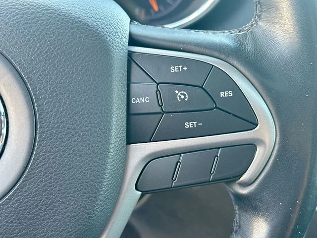 Used 2020 Blue Jeep Limited image 42